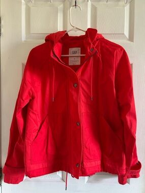 GAP Women’s Bright Red Hooded Utility Jacket